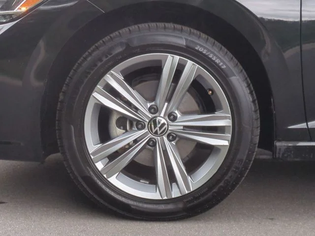 Used 2024  Volkswagen 1.5T SE image 19