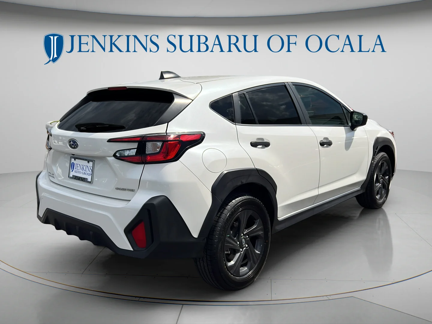 Used 2024 Crystal White Pearl Subaru Base image 3