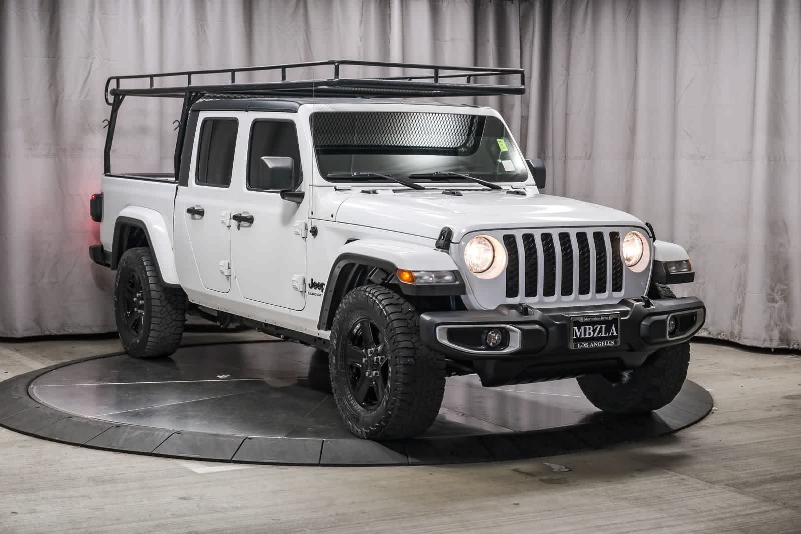 Used 2021 Bright White Clearcoat Jeep Sport S image 5