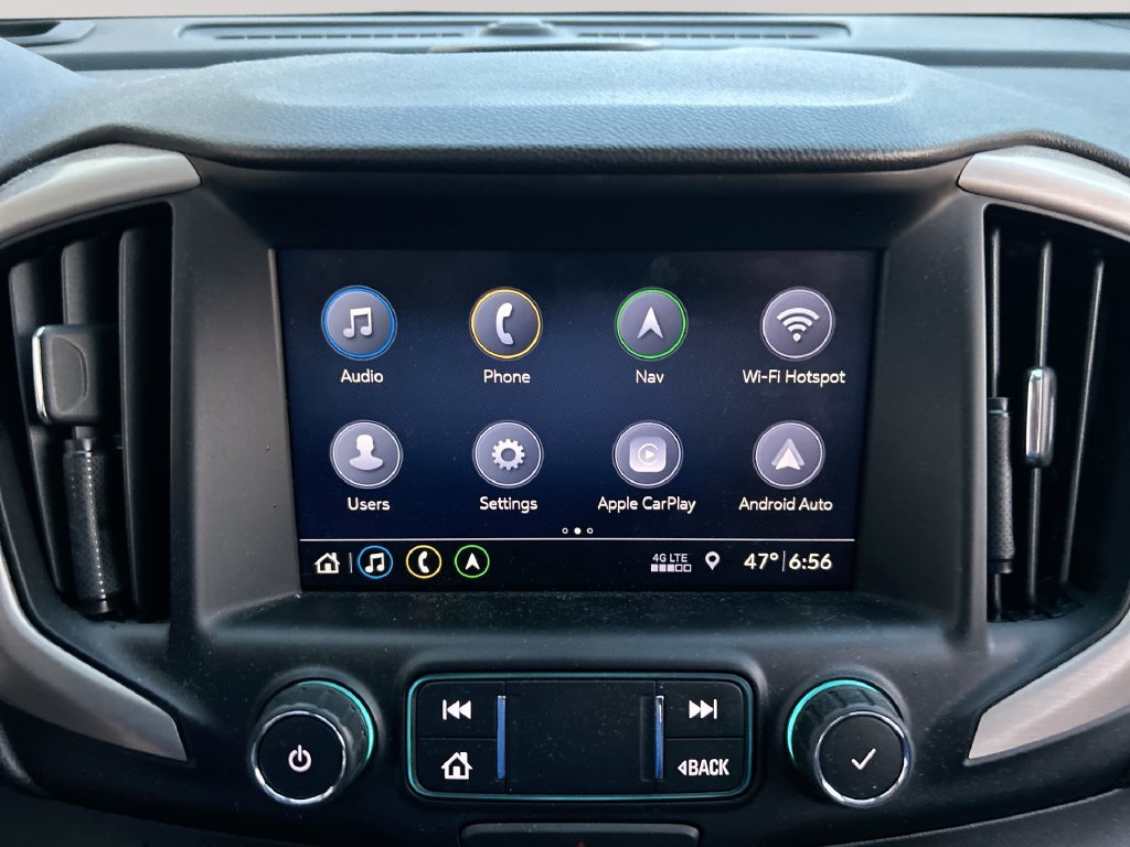 Used 2019 Silver GMC Denali image 18