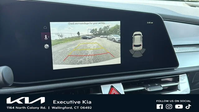 New 2026 White Kia Wind image 17