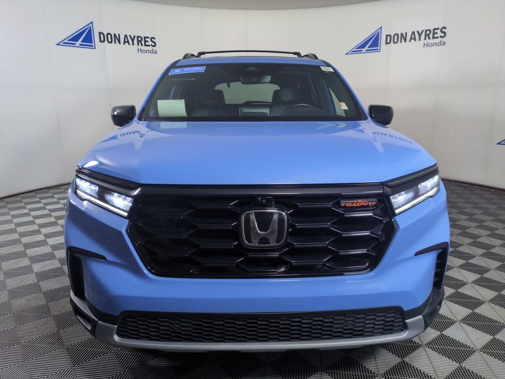 Certified Used 2023 Diffused Sky Pearl Honda TrailSport image 12