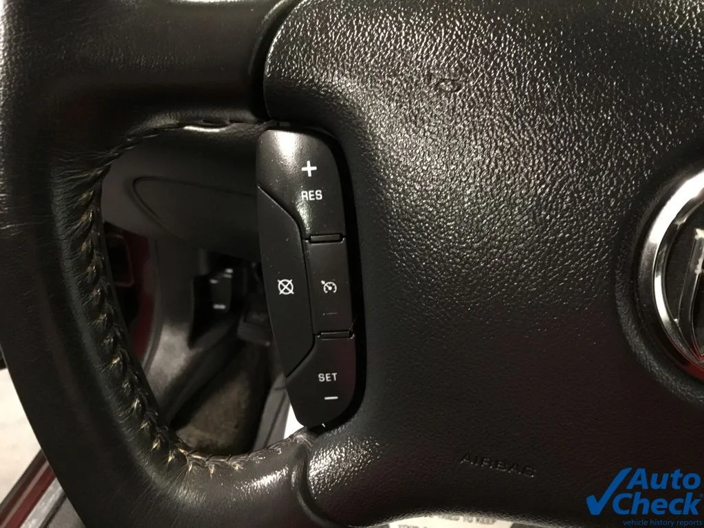 Used 2007 Red Buick CXL image 39