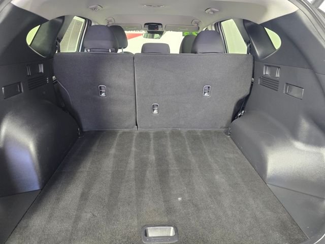 Used 2023 White Pearl Hyundai SEL image 29