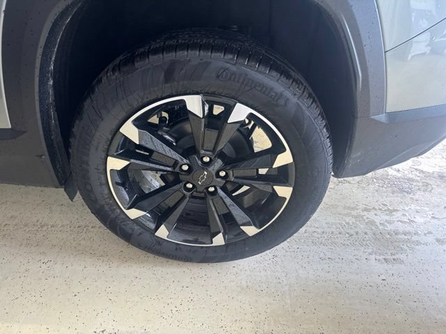 2027 Chevrolet Equinox RS - Photo 28