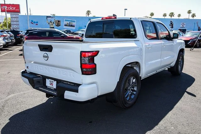 New 2026 Glacier White Nissan SV image 8
