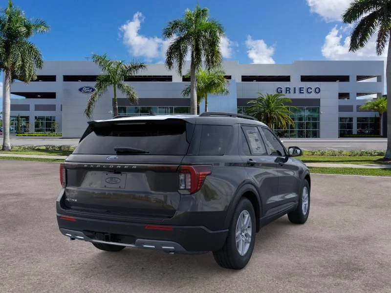 New 2026 Agate Black Metallic Ford Active image 35