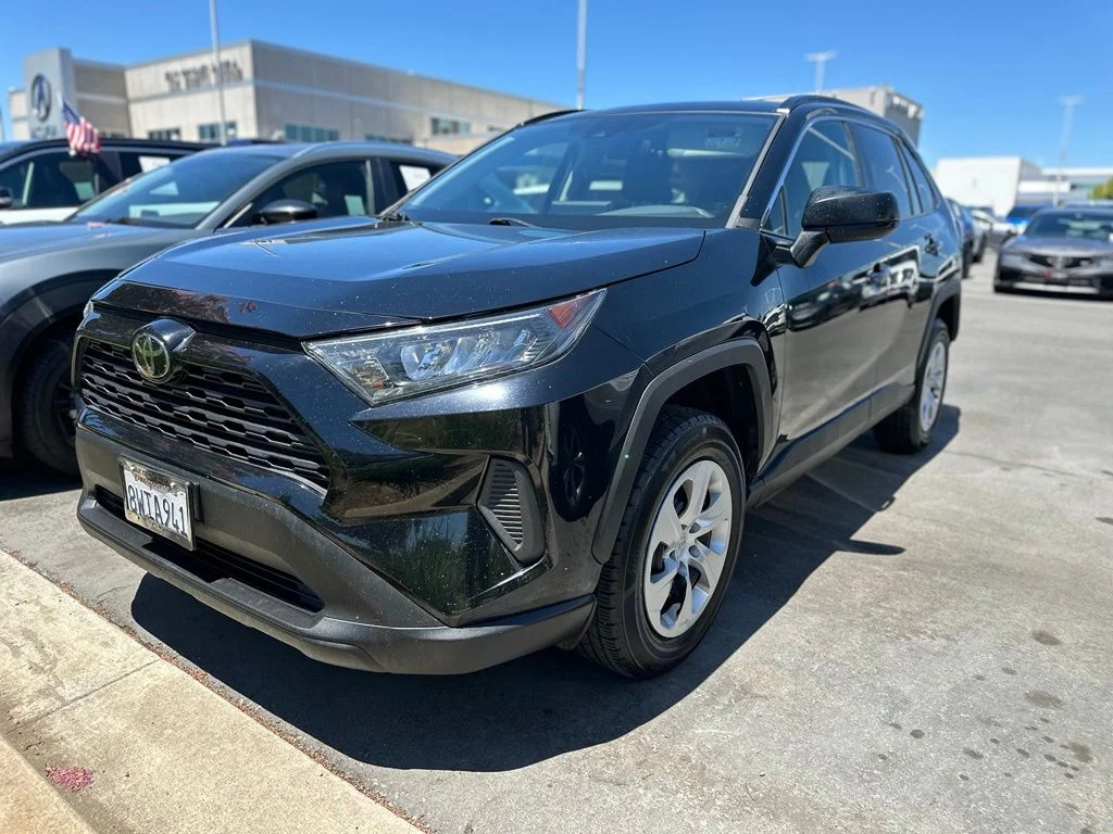 Used 2021 Midnight Black Metallic Toyota LE image 2