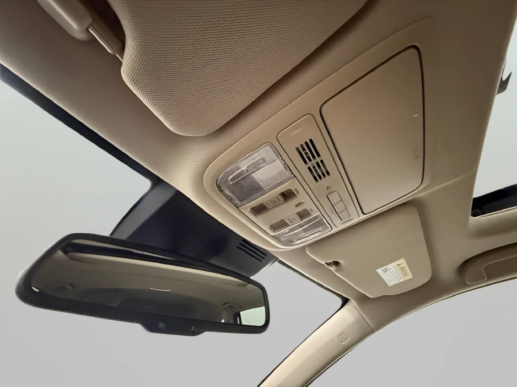 Used 2022 White Honda EX-L image 27