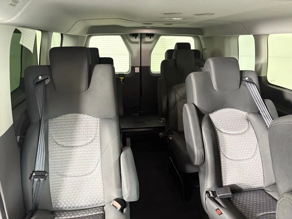 Used 2023 White Ford XLT image 32