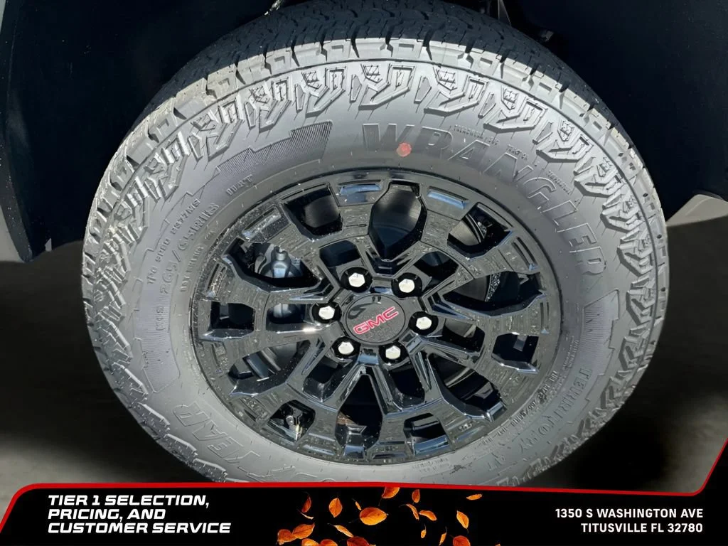 New 2026 Rapids Metallic GMC Elevation image 33