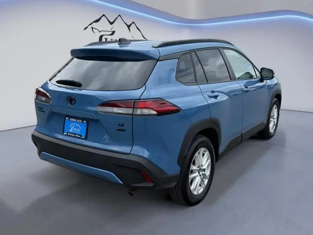Used 2026 Cavalry Blue Toyota  image 3