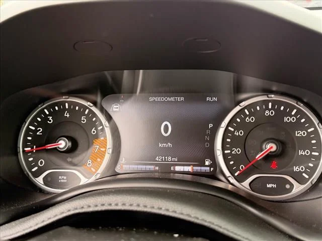 Used 2022 Blue Jeep Altitude image 20