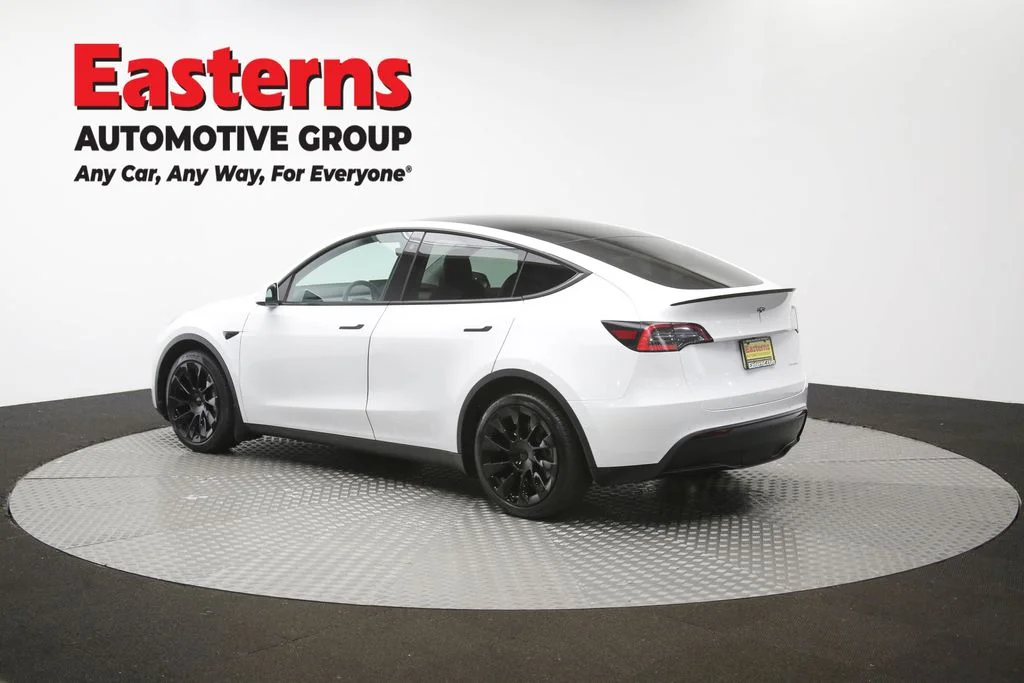 Used 2021 White Tesla Long Range image 59