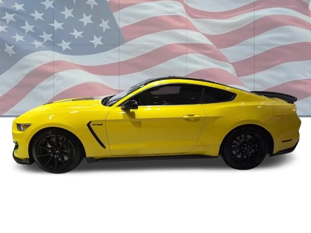 Used 2017 Yellow Ford Shelby GT350 image 2
