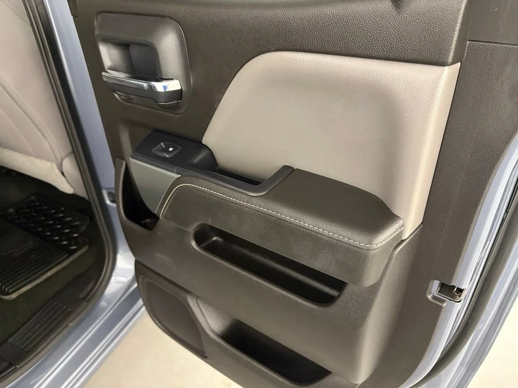 Used 2016 SLATE GREY METALLIC Chevrolet LT image 46