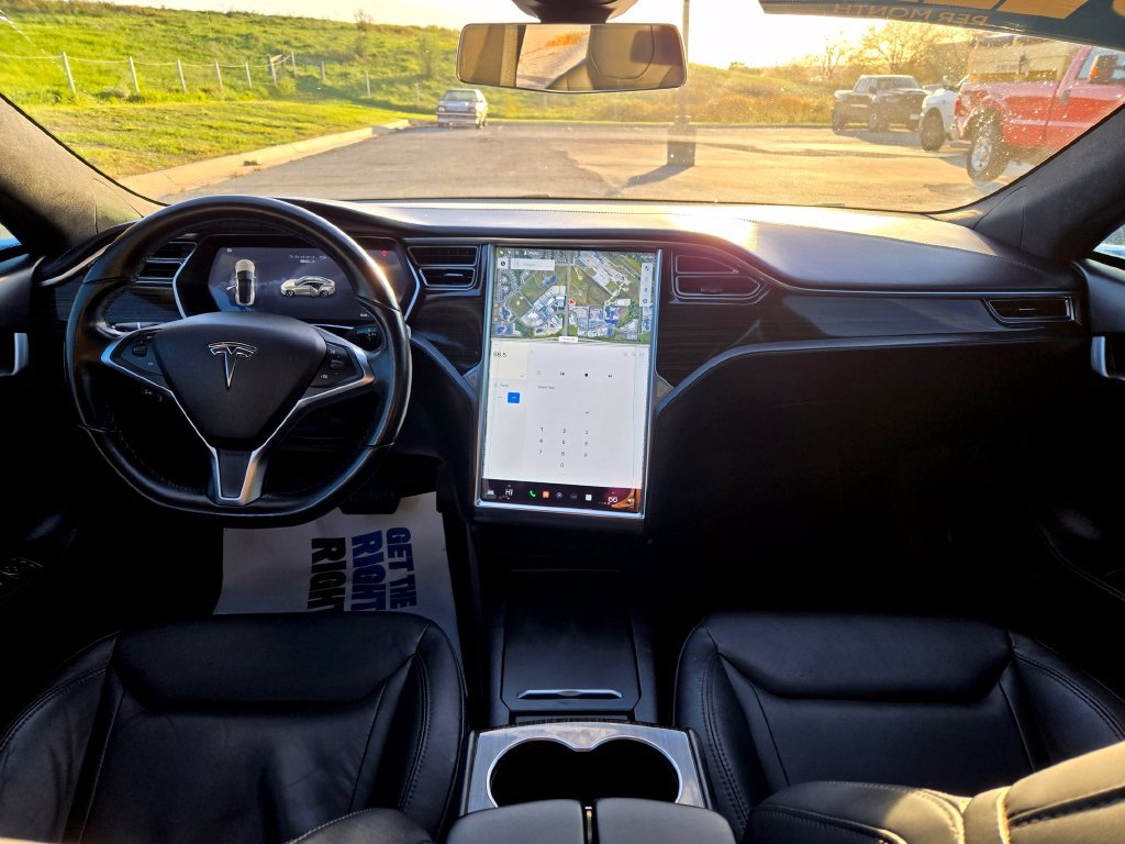 Used 2016 Gold Tesla 90D image 17