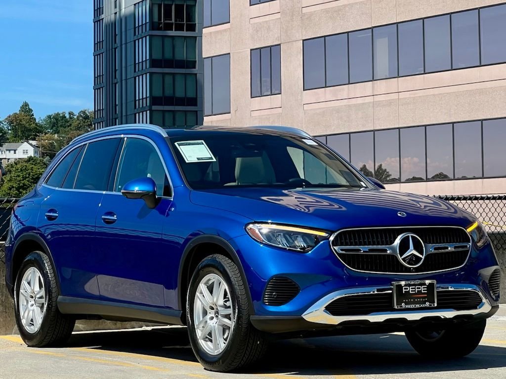 2026 Mercedes-Benz GLC