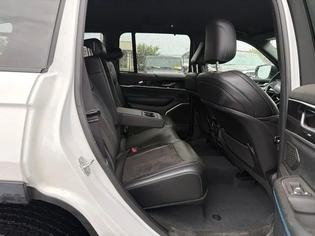 Used 2023 White Jeep Trailhawk 4xe image 13