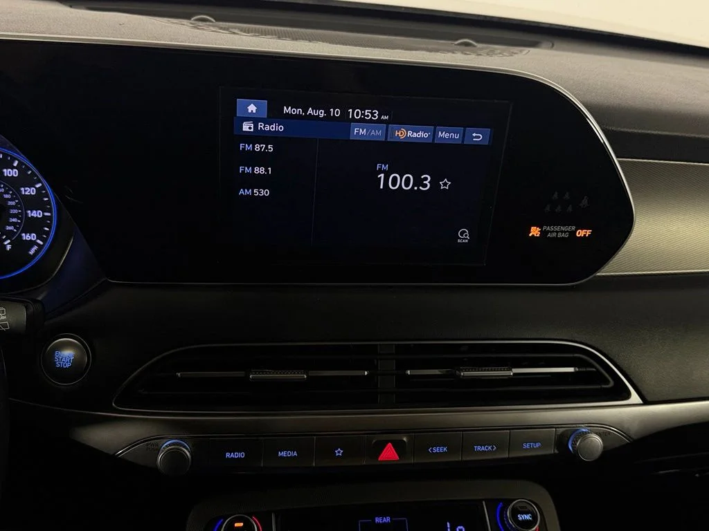 Certified Used 2022 Gray Hyundai SEL image 17