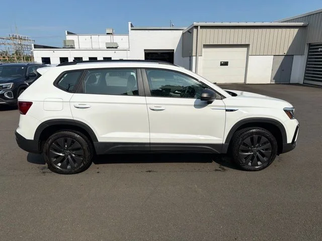 Certified Used 2023 White Volkswagen 1.5T S image 4