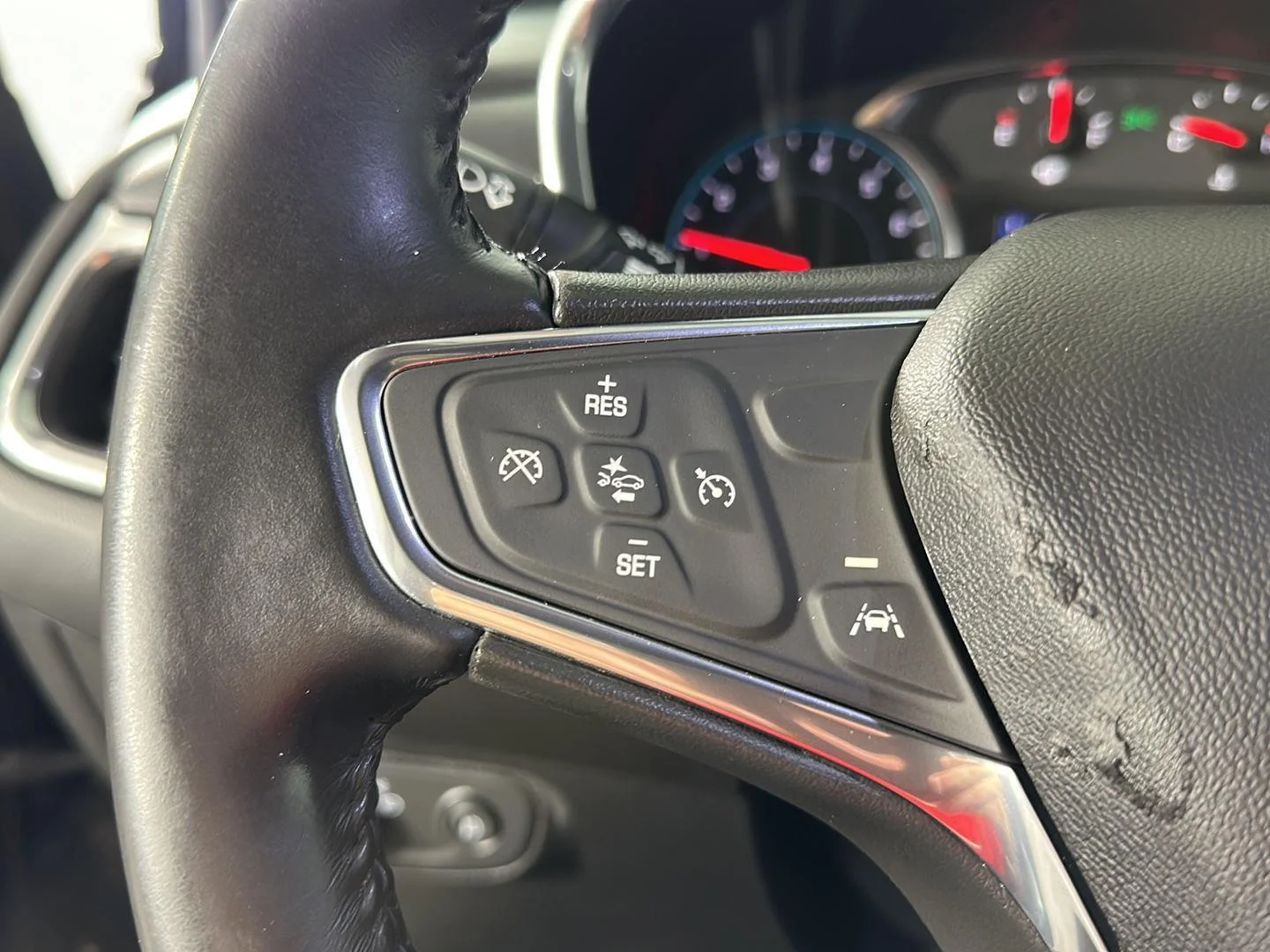 Used 2020 Pacific Blue Metallic Chevrolet LT image 20