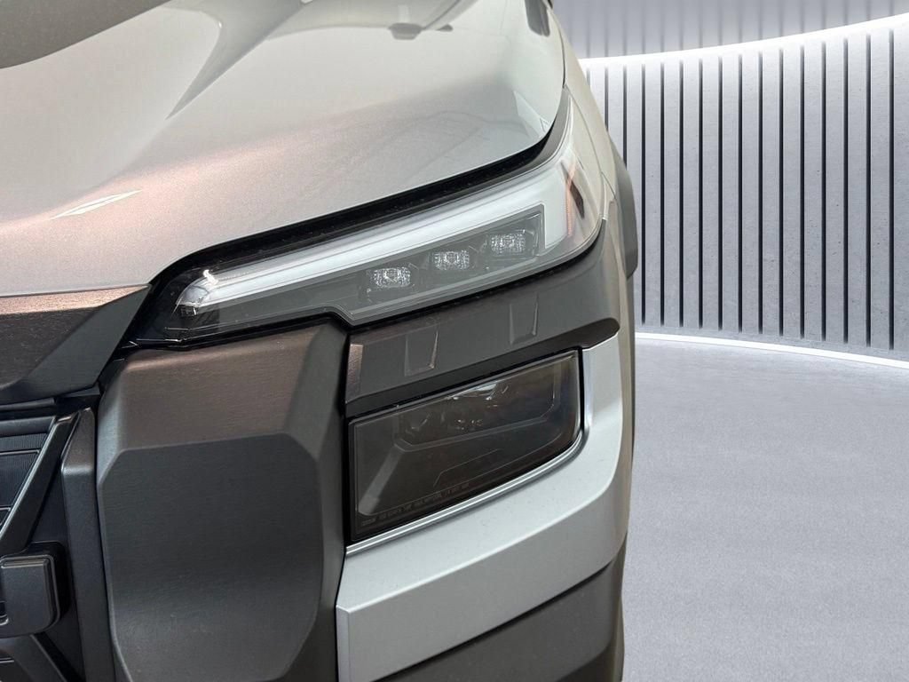 New 2026 ICE SILVER METALLIC Subaru Wilderness image 18