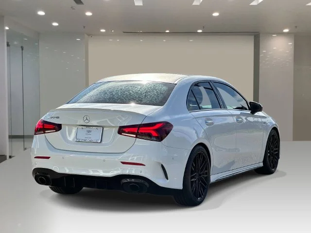 Used 2021 White Mercedes-Benz Base image 5