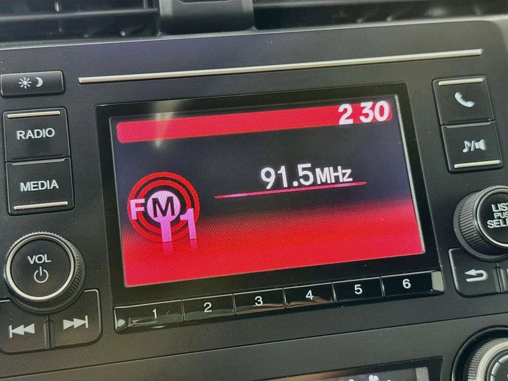 Used 2018 Gray Honda LX image 16