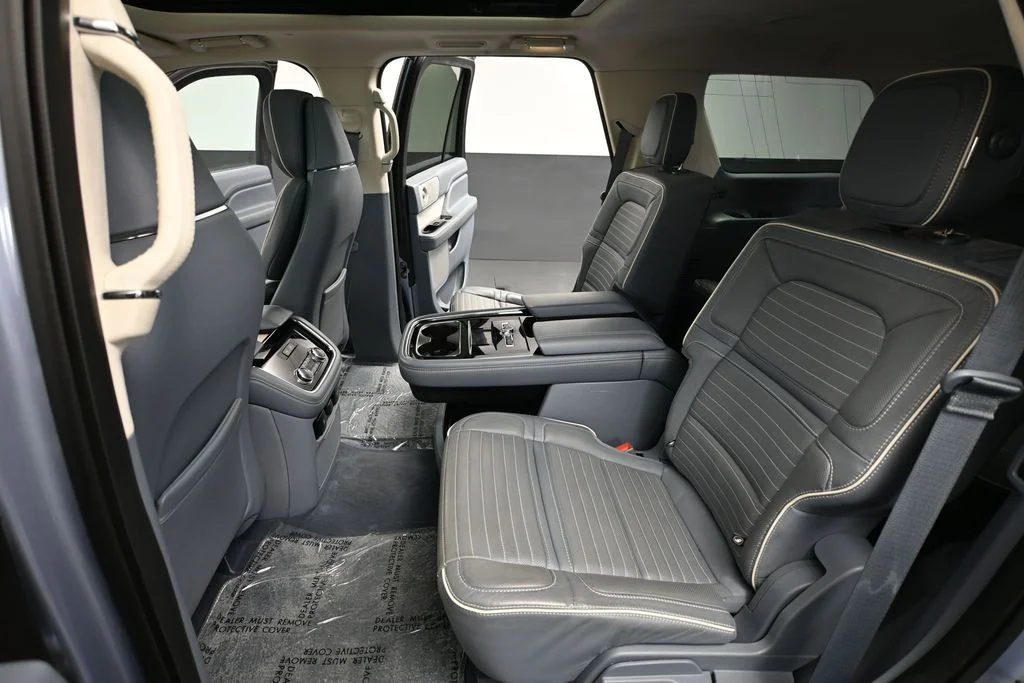 Used 2019 Blue Lincoln Black Label image 31