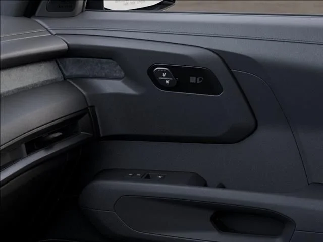 New 2027 Glacial White Pearl Kia X-Line EX image 25