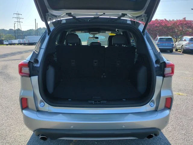 Used 2023 Silver Ford ST-Line image 30