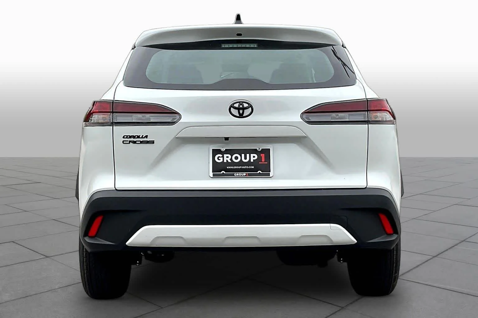 New 2026 Wind Chill Pearl Toyota L image 4