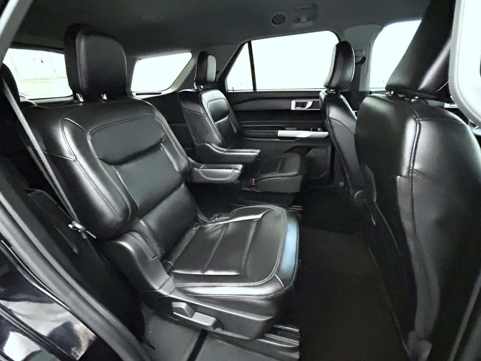 Used 2023 Black Ford XLT image 18