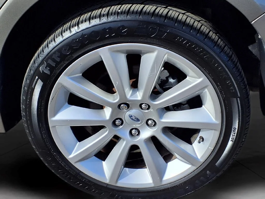 Used 2012 Gray Ford Limited image 7