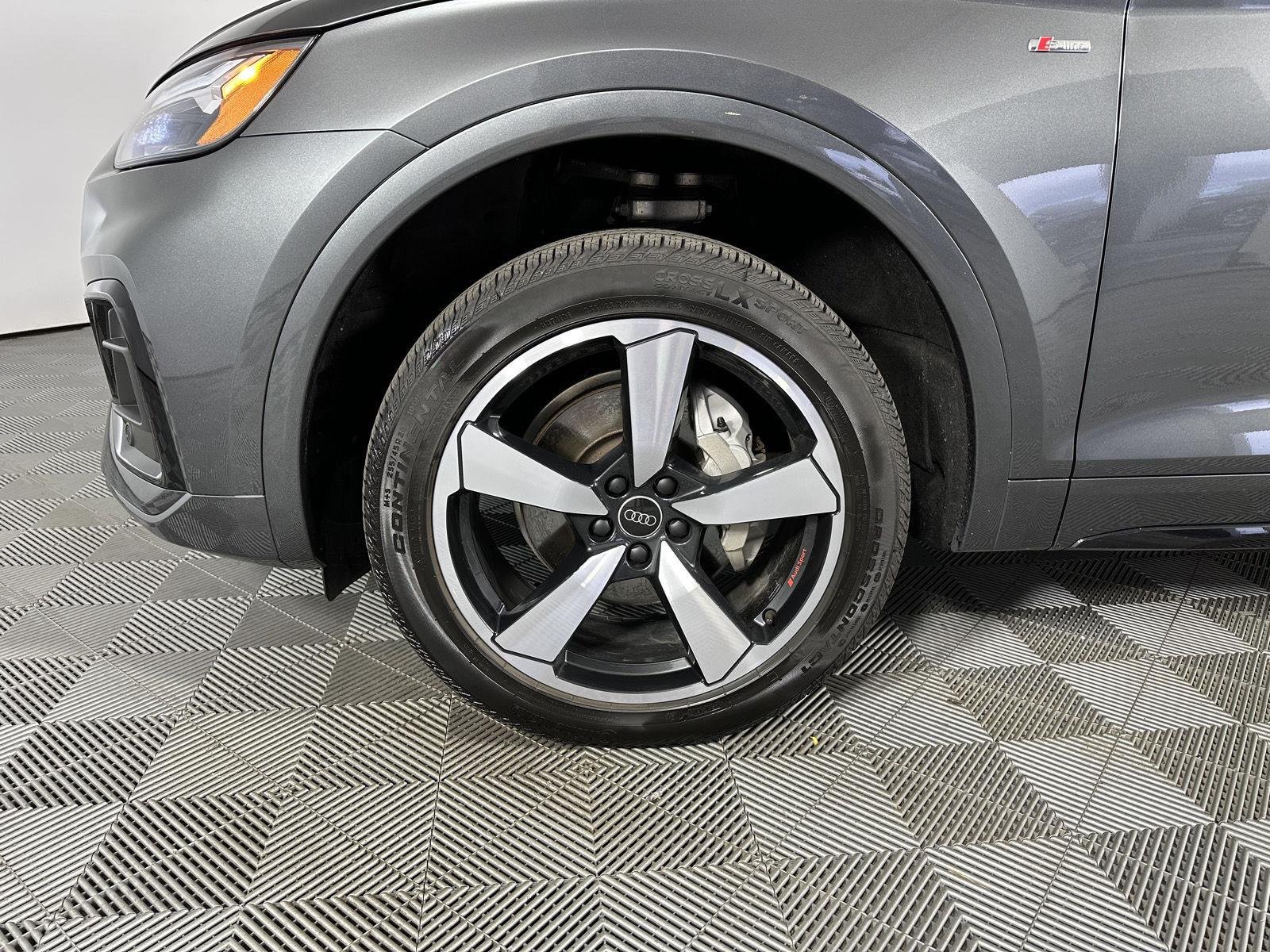Used 2023 Daytona Gray Pearl Effect Audi S line Premium Plus image 10