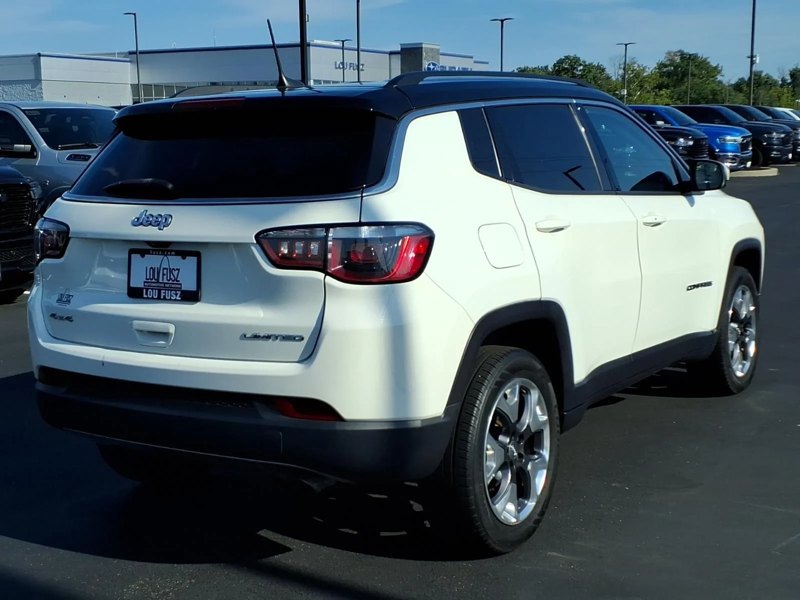 Used 2018 White Clearcoat Jeep Limited image 26