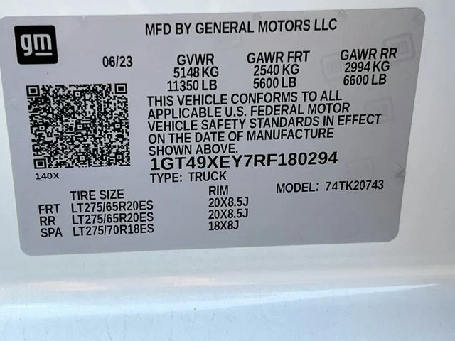 Used 2024 White GMC Denali Ultimate image 11