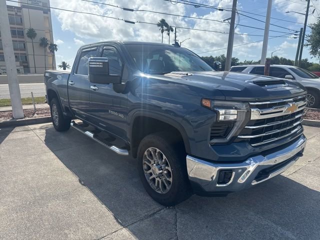 2024 Chevrolet Silverado HD LTZ 4WD Crew Cab Standard Box's photo