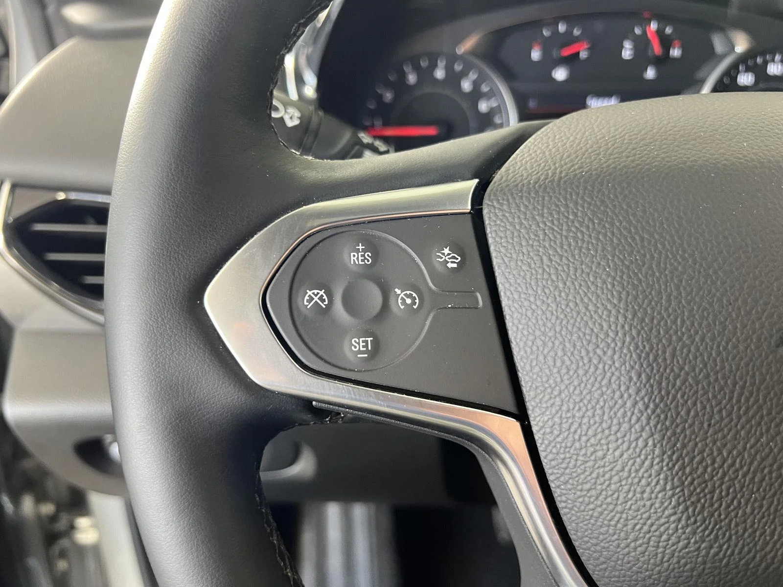 Used 2023 Sterling Gray Metallic Chevrolet LT Cloth image 9