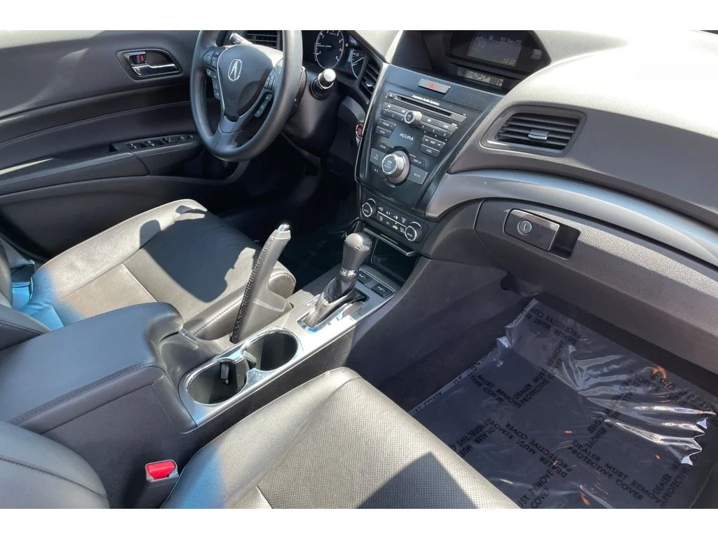 Used 2014 Bellanova White Pearl Acura 2.0L (A5) image 17