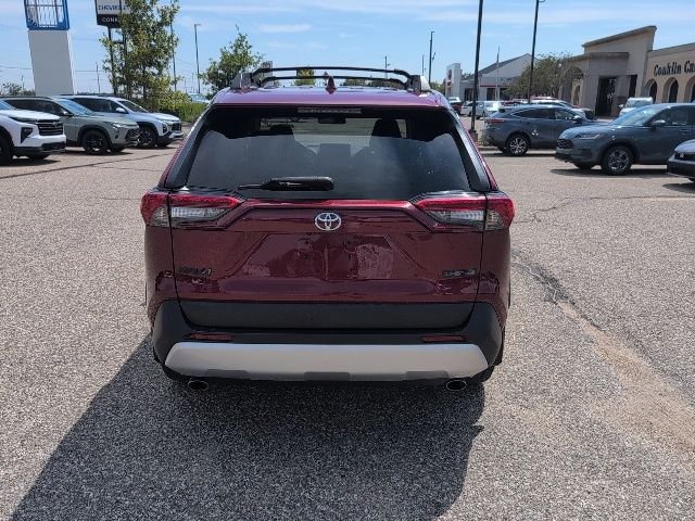 Used 2020 Pearl Toyota Adventure image 18