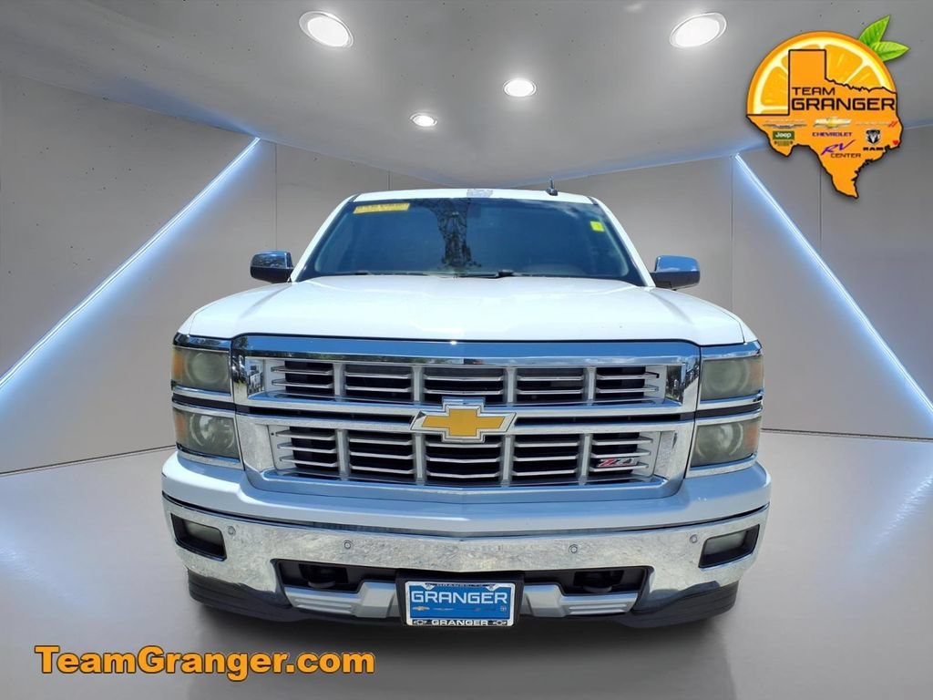 Used 2015 SUMMIT WHITE Chevrolet LTZ image 7