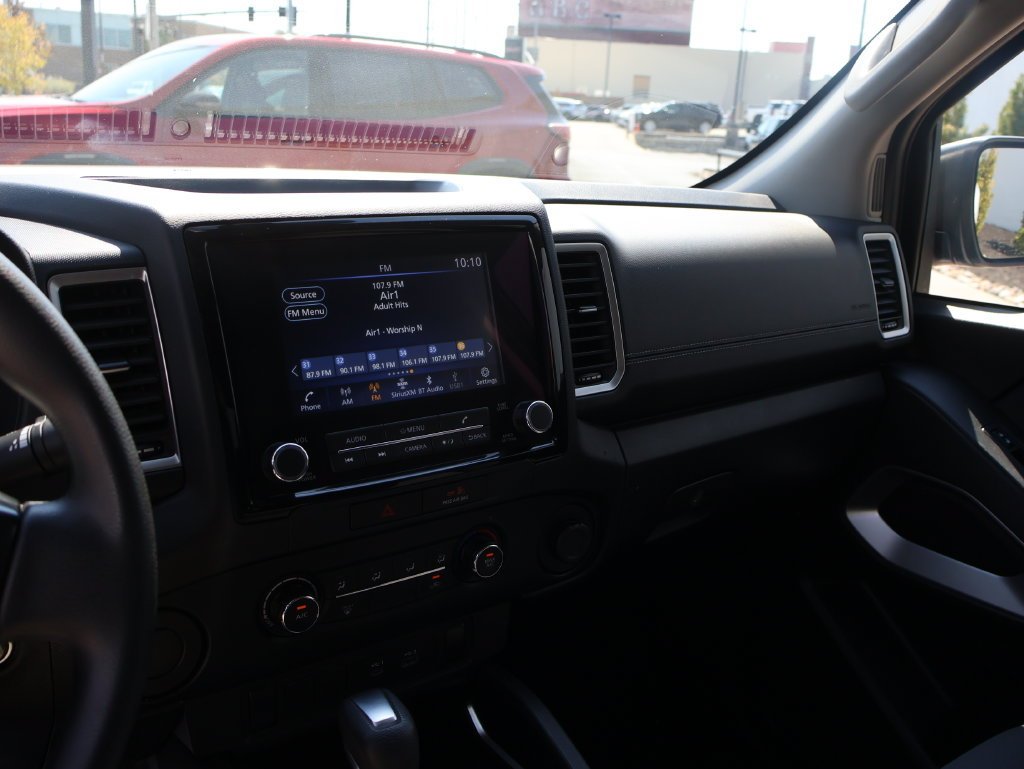 2022 Nissan Frontier SV - Photo 32