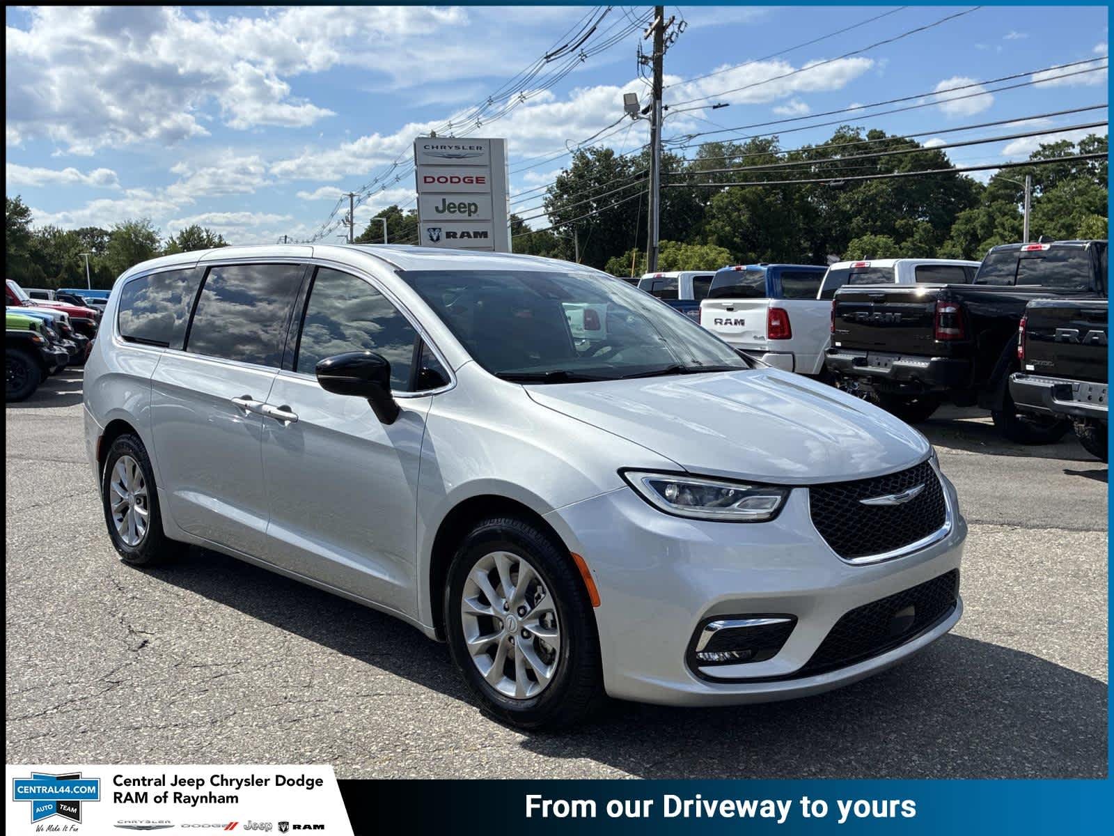 2026 Chrysler Pacifica Limited
