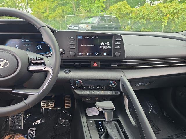 New 2026 Gray Hyundai SEL Sport Plus image 20