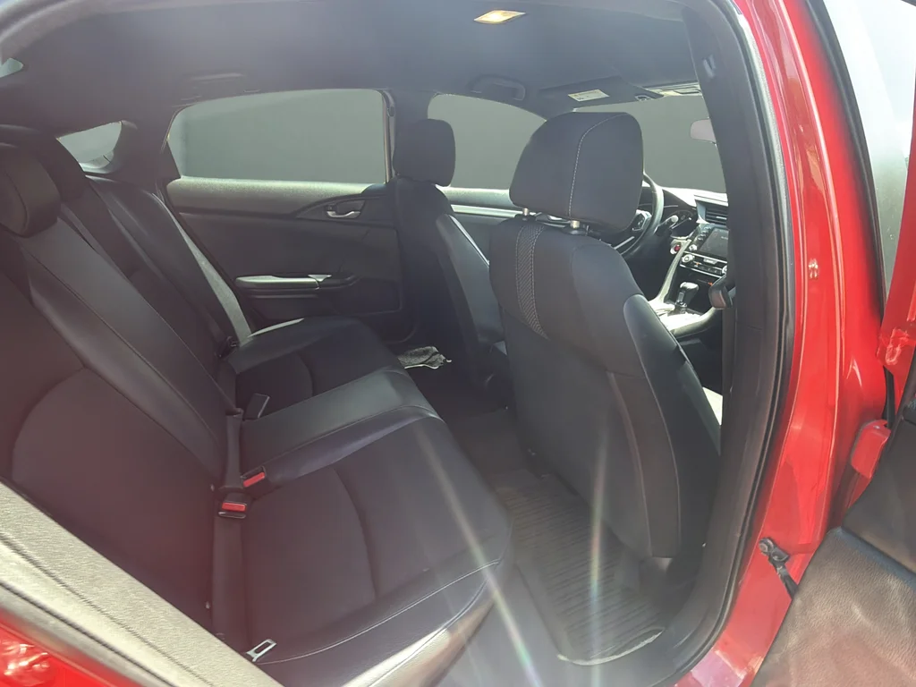 Used 2021 Rallye Red Honda Sport image 16