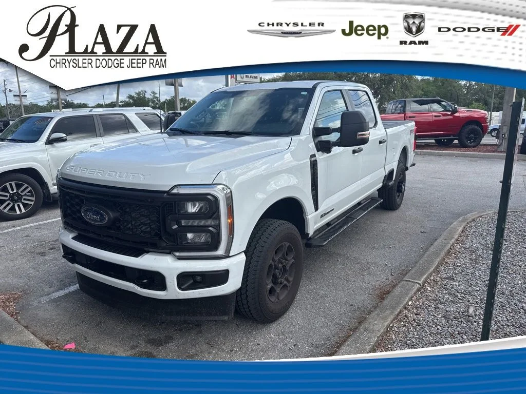 2025 Ford F-350 XL 4x4 Crew Cab 6-3/4' Box SRW's photo