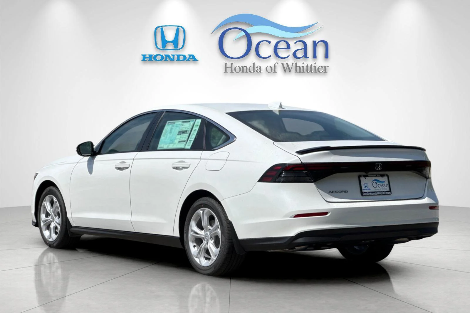 New 2026 Platinum White Pearl Honda LX image 6