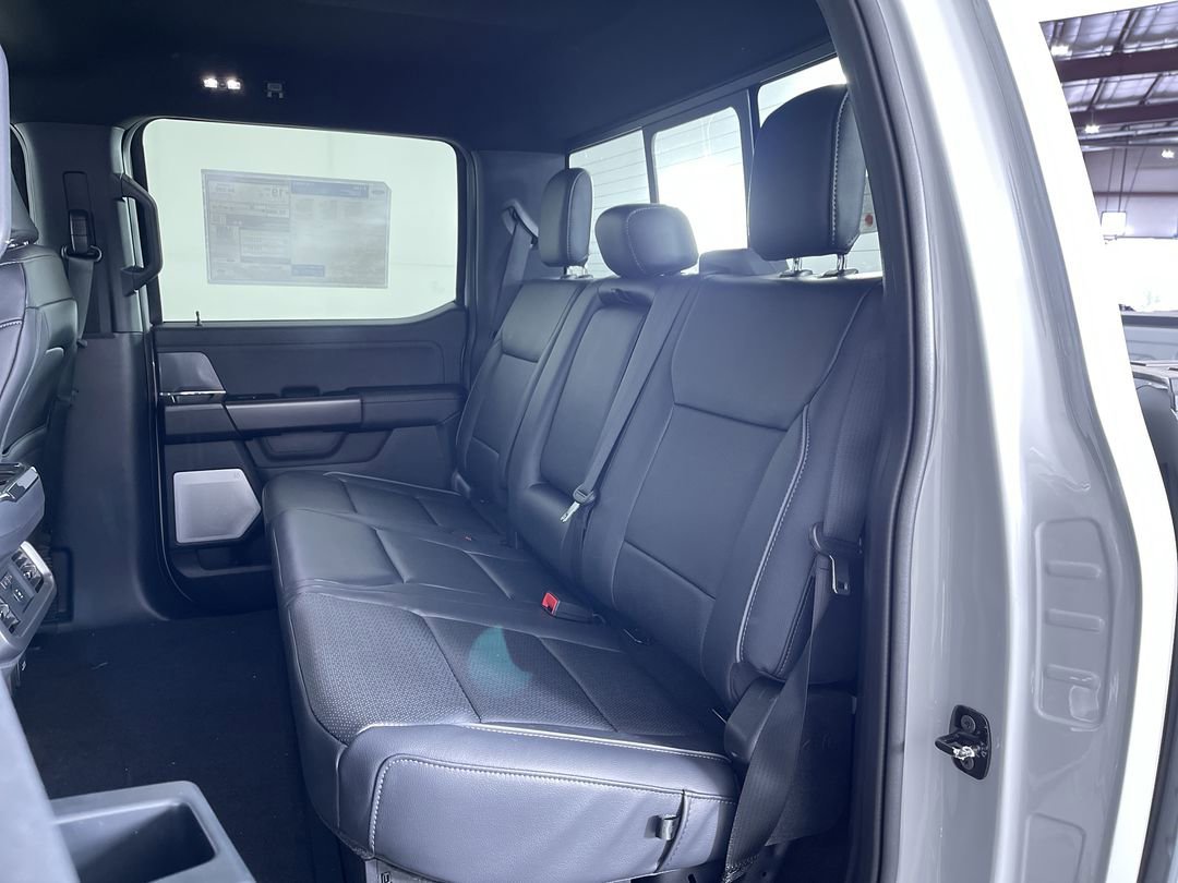 New 2026 Avalanche Ford Lariat image 23